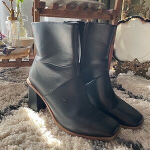 Time and Tru Black Block Heel Ankle Boots